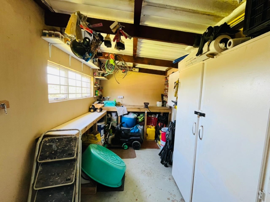 4 Bedroom Property for Sale in Dorchester Heights Eastern Cape